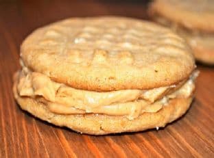 Crunchy Peanut Butter Cookie Sandwiches