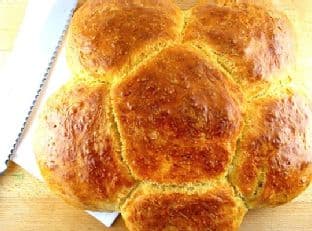 La Fouace Nantaise - A Traditional Rum-Infused Brioche