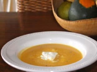 My Sister's Soup: Creamy Curried Squash and Cauliflower Soup